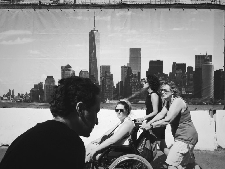 wtc mural b&w with people